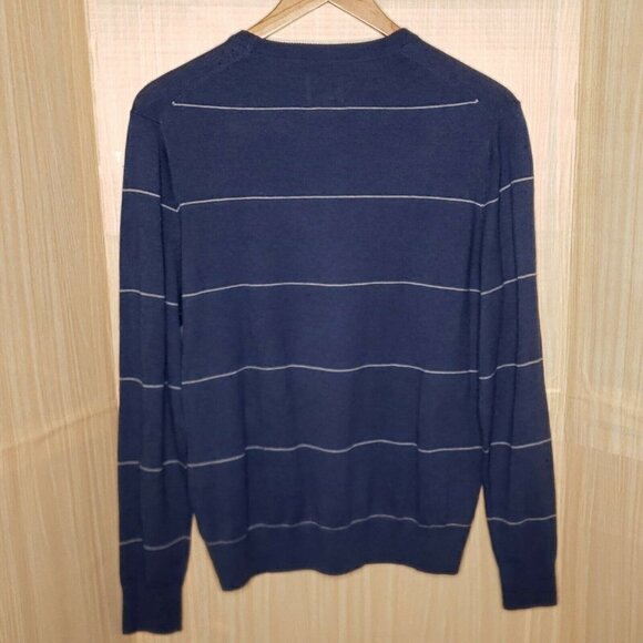 St. John's Bay Mens Blue White Stripe Crew Neck Sweater Large - Picture 2 of 5